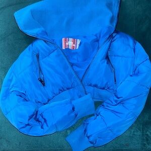 Women’s Urban outfitters crop puffer